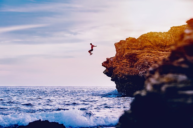 Cliff Jumper